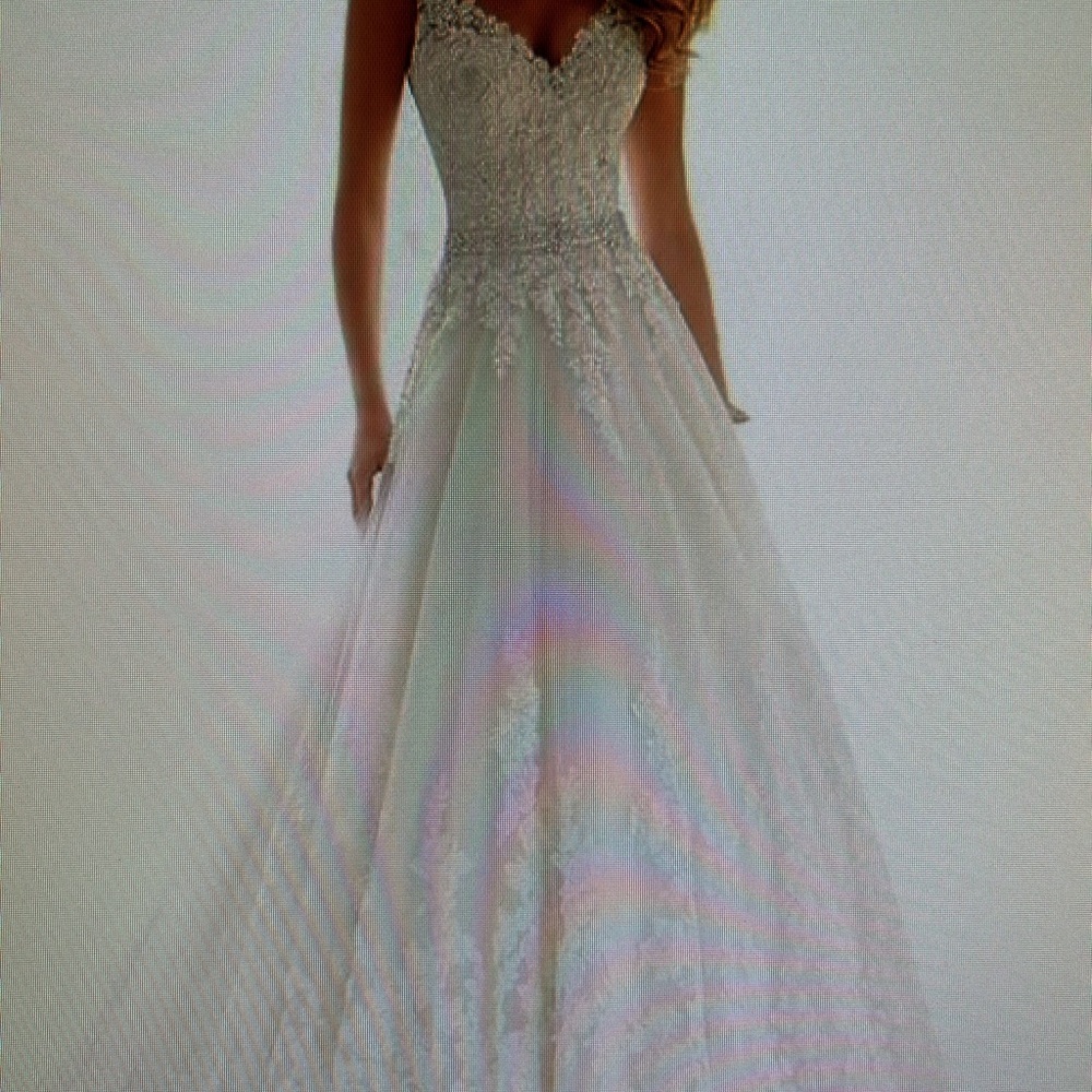 Elegant A-Line dress. Fits as an 8. New, never worn.